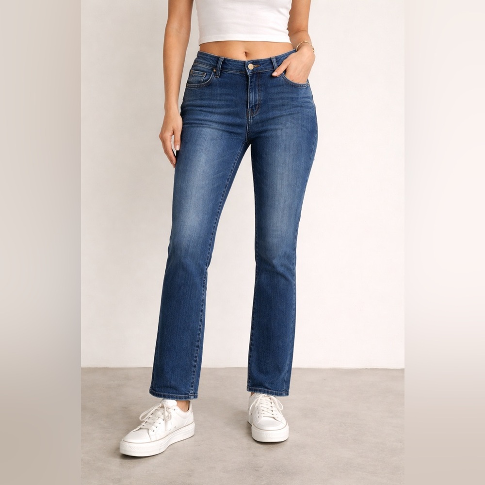 KUT FROM THE KLOTH || Dark Blue Boot Cut Jeans. Sz. 18W